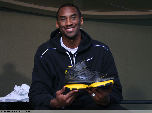 kobe bryant 4 shoes. number of NBA players switch over into their new shoes, for Kobe Bryant,